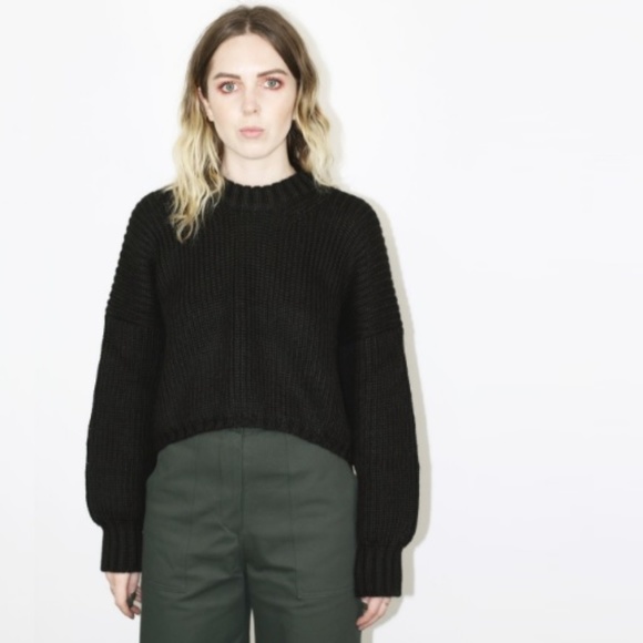 Body Central Knit Sweater Stretchy Crop - Picture 2 of 5